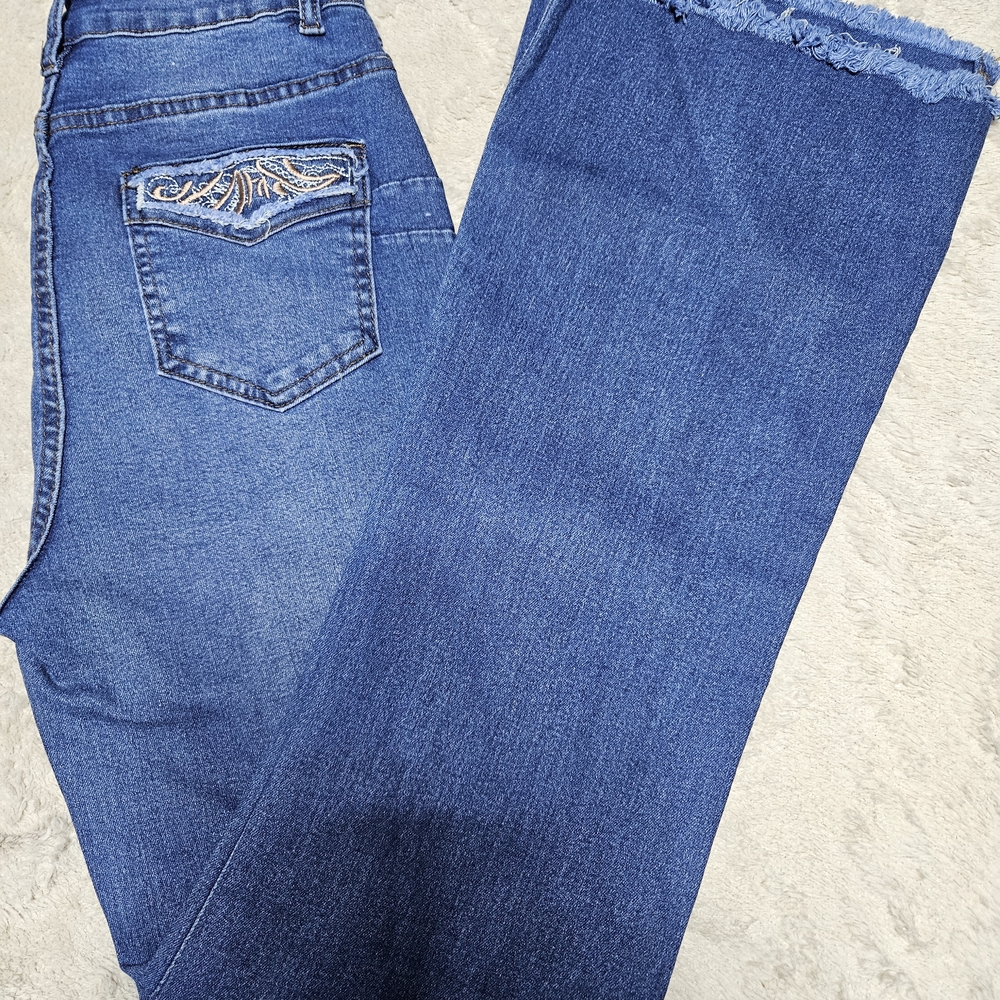 SHEIN Blue Boot Cut Jeans Classic Style